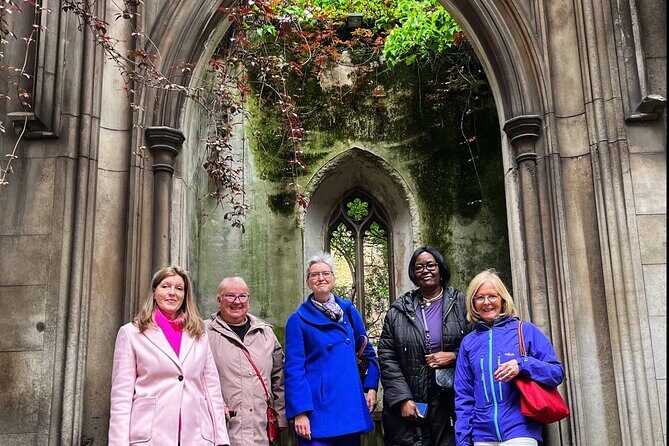 London Hidden Gardens Taxi Tour - Why This Tour Is Perfect for You