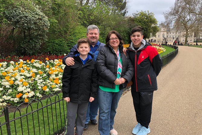 London Highlights Private Car with Driver Guide - Who Would Love This Tour?