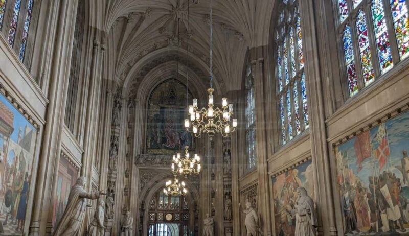 London: Houses of Parliament Ticket & Political London - Key Points
