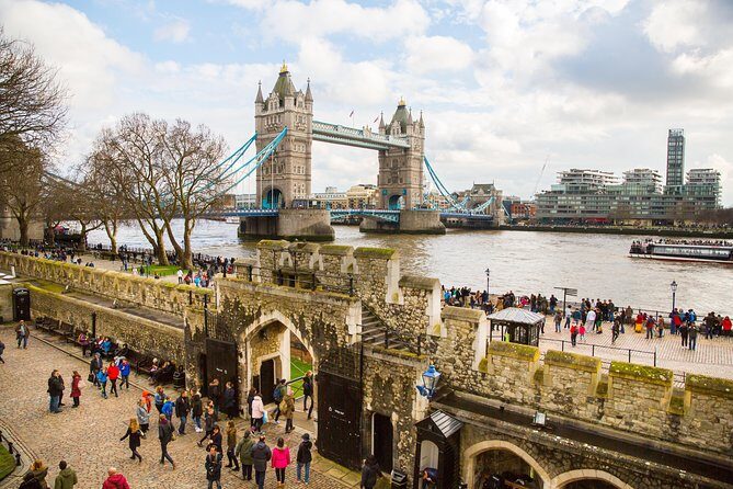 London In One Day Tour with River Cruise & London Eye Option - Frequently Asked Questions