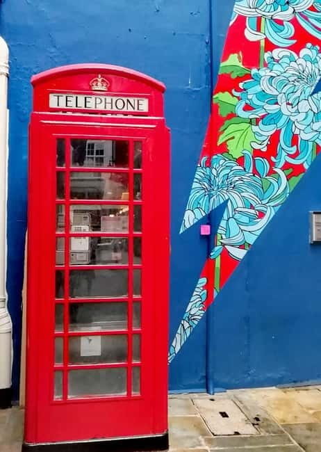 London: 'London Rocks!' Private Music Walking Tour in Soho - Key Points