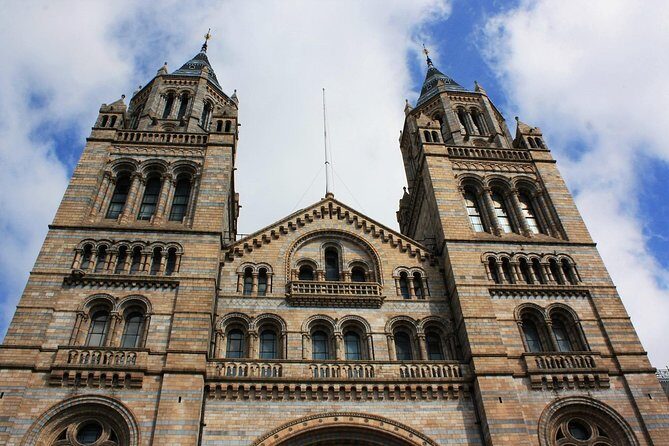 London Natural History Museum Private Tour for Kids & Families - Exploring the Natural History Museum with a Private Guide