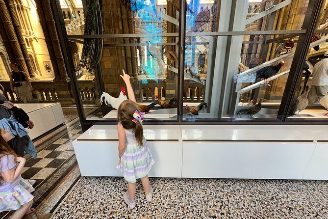London Natural History Museum with Dinosaurs Gallery Private Tour for Kids - Who Should Consider This Tour?