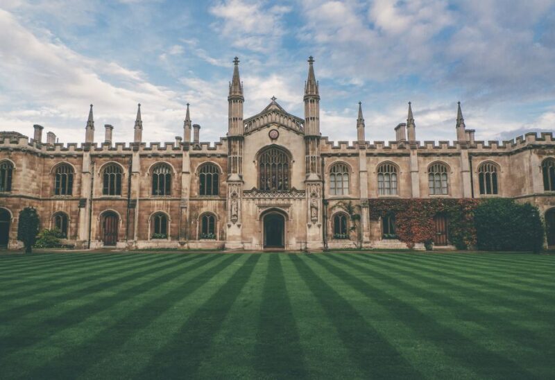 London: Oxford and Cambridge University Town Tour with Guide - Key Points