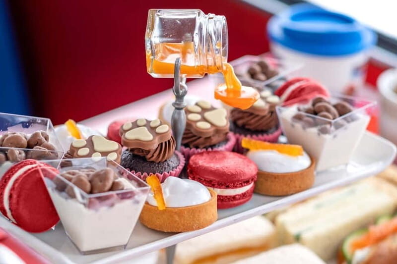 London: Paddington Bear Afternoon Tea Bus Tour & Audio Guide - Why This Tour Works Well