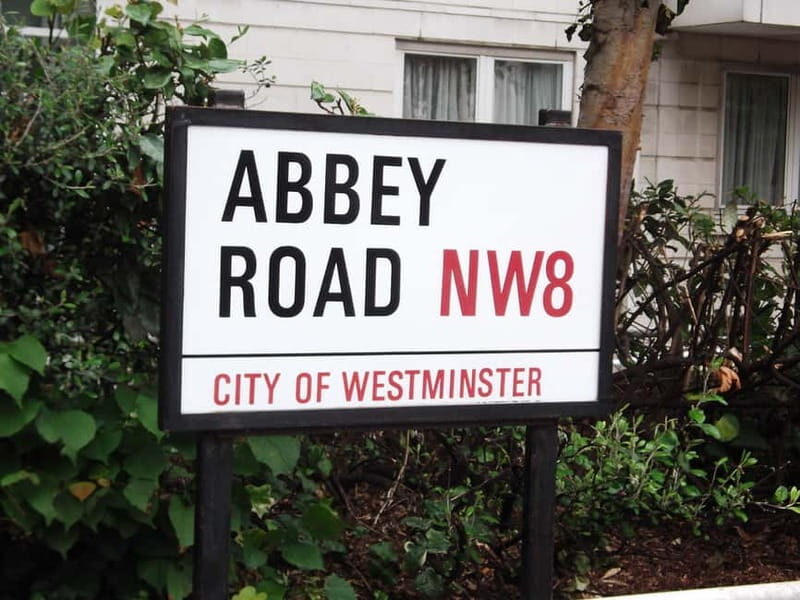 London: Private Beatles & Rock Taxi Tour - Hotel Pickup - Who Should Consider This Tour?