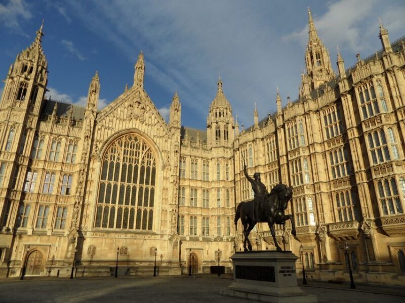 London: Private Chauffeur-Driven Sightseeing Tour - Breakdown of the London Itinerary