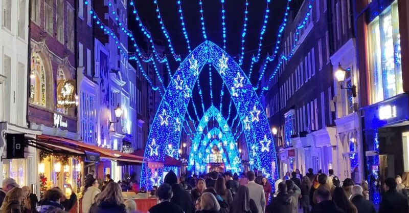 London: Private Christmas Lights and Markets Walking Tour - What to Expect During the Tour