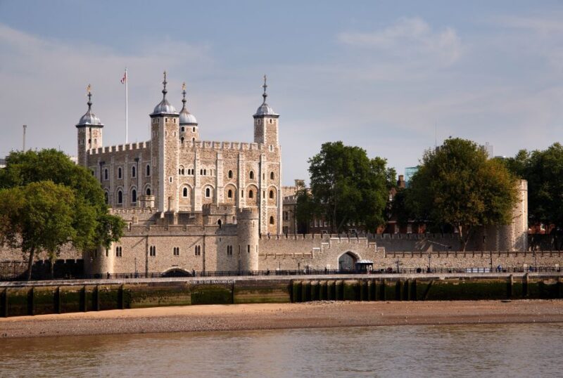 London: Private Crown Jewels Car Tour - An In-Depth Look at the Private Crown Jewels Car Tour