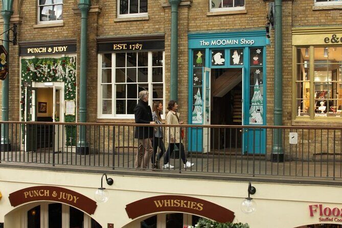 London Private One Day Tour with a Local, Highlights & Off-the-Beaten-Path - The Guide’s Role and Experience