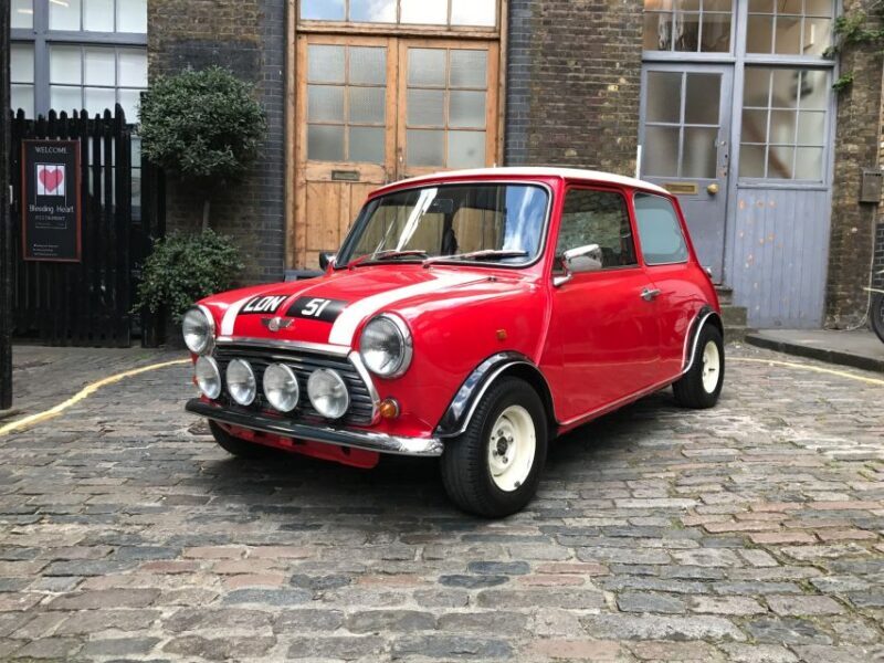 London: Private Panoramic 2-Hour Tour in a Classic Car - What Youll See and Experience