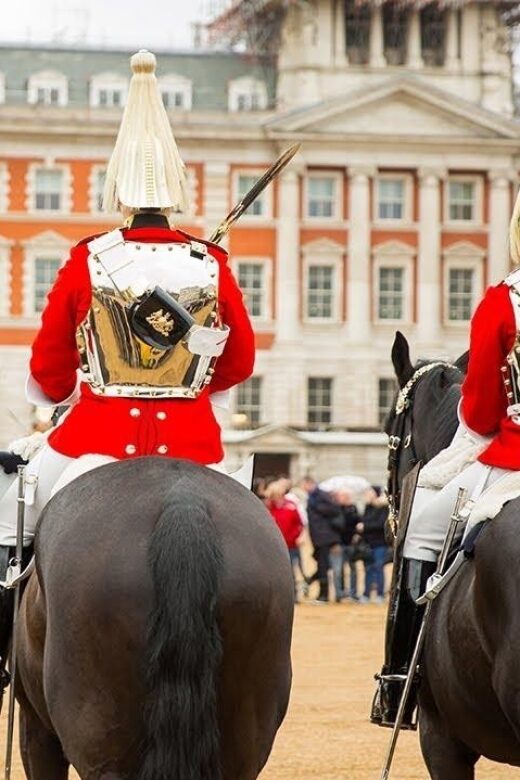 London: Private tour From Big Ben to Buckingham - Key Points