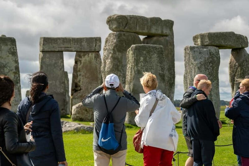 London: Private Tour of Stonehenge, Windsor Castle, and Bath - Exploring England’s Icons in One Day