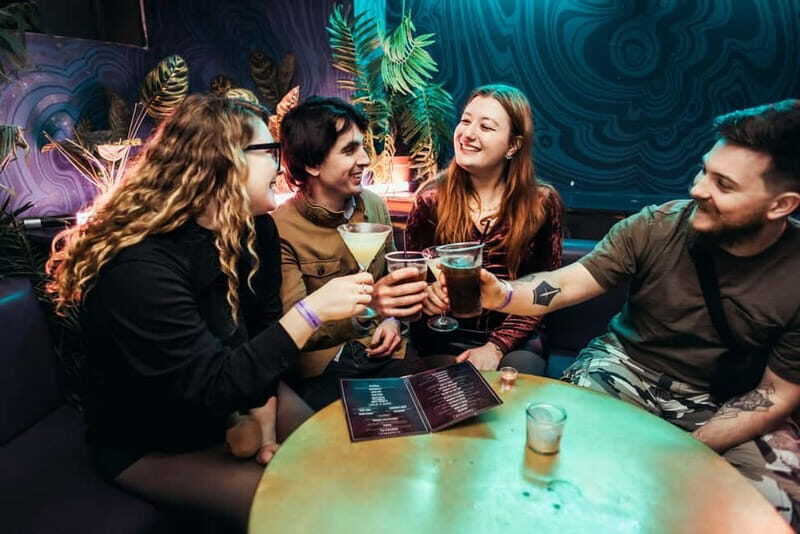 London Pub Crawl: Ultimate Central London Night Out - Value for Money and Practical Tips
