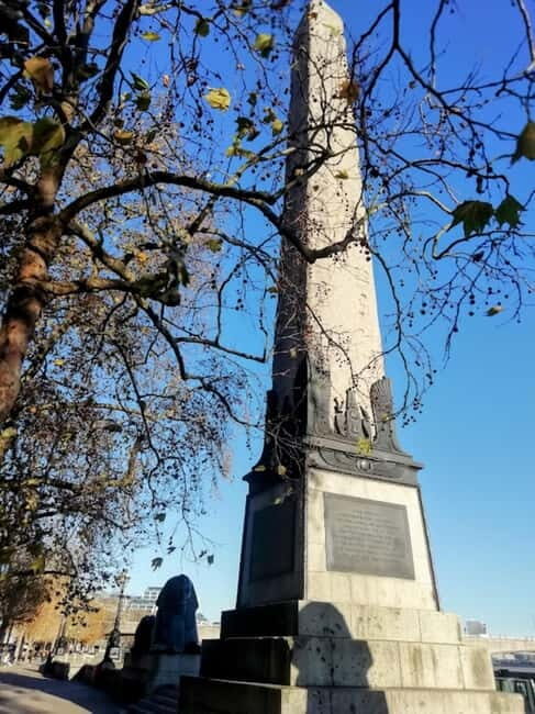 London: Quirky Historical Sites Private Walking Tour - Discover Londons Quirkiest Hidden Gems with a Private Walking Tour