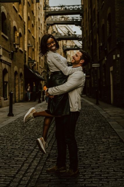 London: Romantic Photoshoot In Iconic Landmarks - Who Is This Tour Best For?