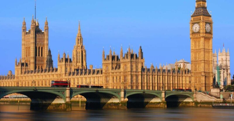 London: Royal London Tour - Exploring Londons Royal Landmarks in Three Hours