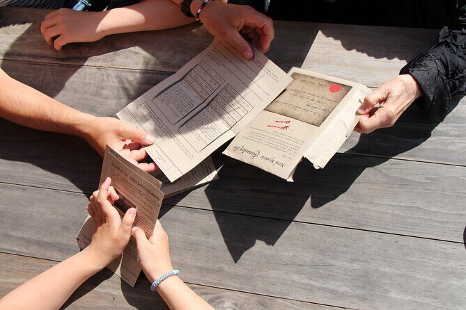 London Self-Guided Murder Mystery Tour by Trafalgar Square - Key Points