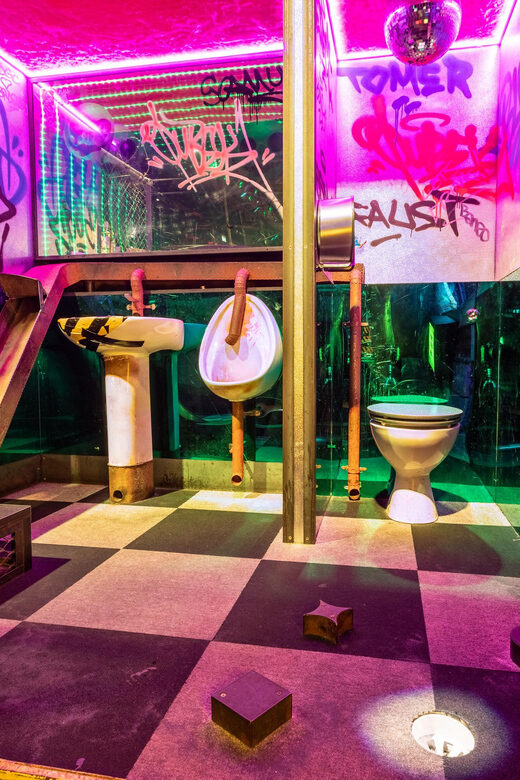 London: Shoreditch Junkyard Golf Tickets for 9 or 18 Holes - Who Will Love Junkyard Golf?