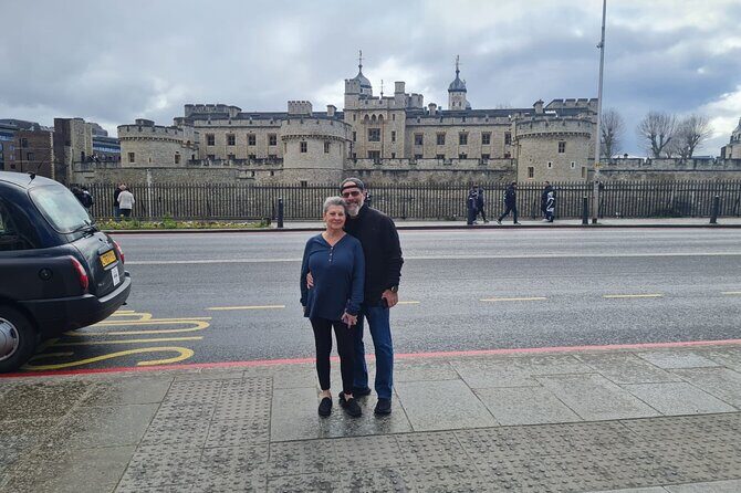 London Sightseeing Private Black Cab Tour with Hotel Pick Up - Who Should Consider This Tour?