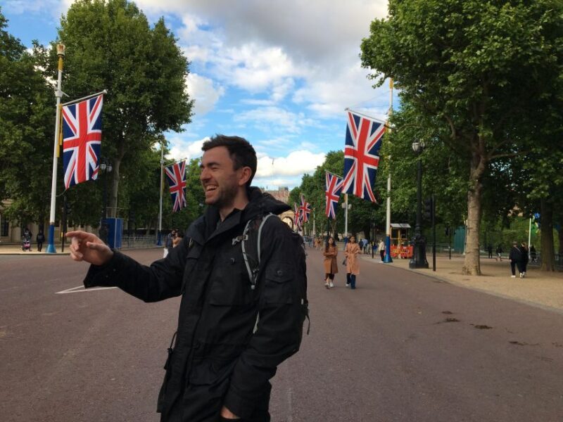 London: Sightseeing Tour - in clear, slow English - The Sum Up