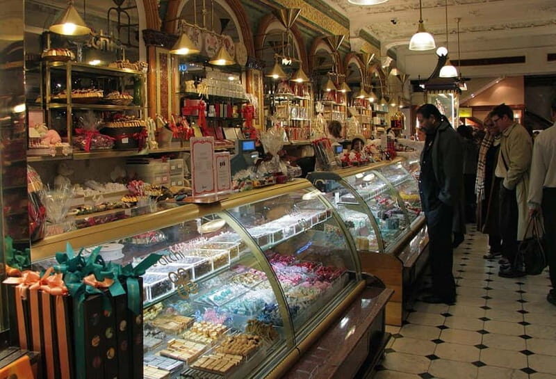 London: Soho, Chinatown, Leicester Square, & Piccadilly Tour - FAQ