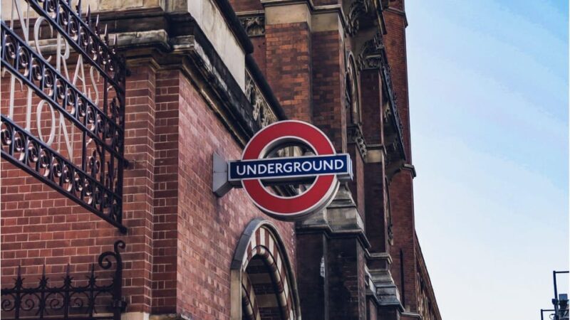 London: Special Interest Walking Tour - Guide Only - Who Should Book This Tour?