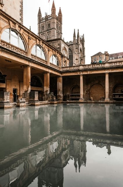 London: Stonehenge, Cotswolds, and Bath Private Day Trip - An In-Depth Look at the Experience