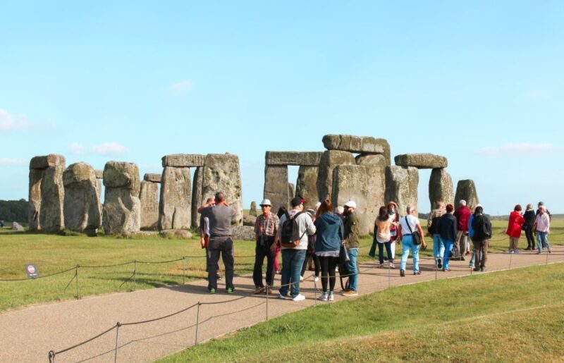 London: Stonehenge, Windsor, and Bath Day Trip by Bus - The Sum Up: Who Will Love This Tour?