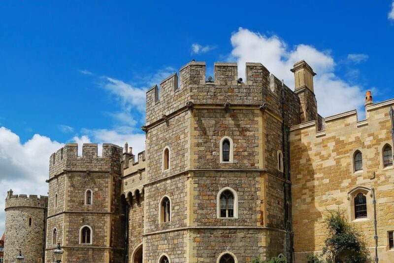 London: Stonehenge, Windsor Castle, Bath, Lacock & Pub Lunch - In-Depth Review of the Tour Experience