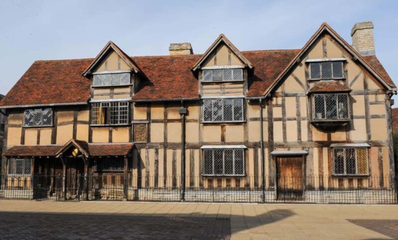 London: Stratford-upon-Avon & Warwick Castle Day Tour - The Sum Up