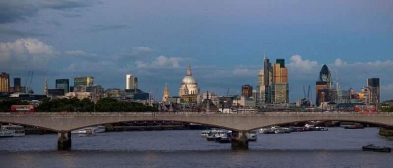 London: Sunday Lunch Jazz Cruise - Why This Cruise Offers Good Value
