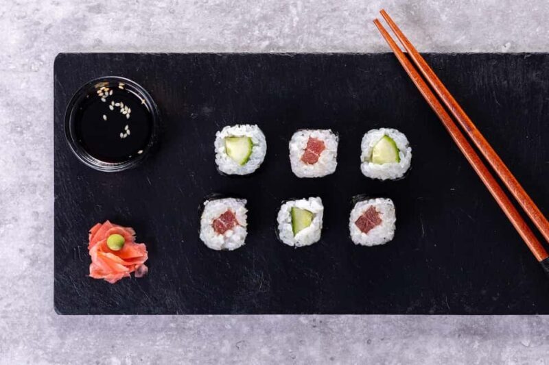 London: Sushi-Making Class with Wine - Discover a Hands-On Sushi Class with Wine in London