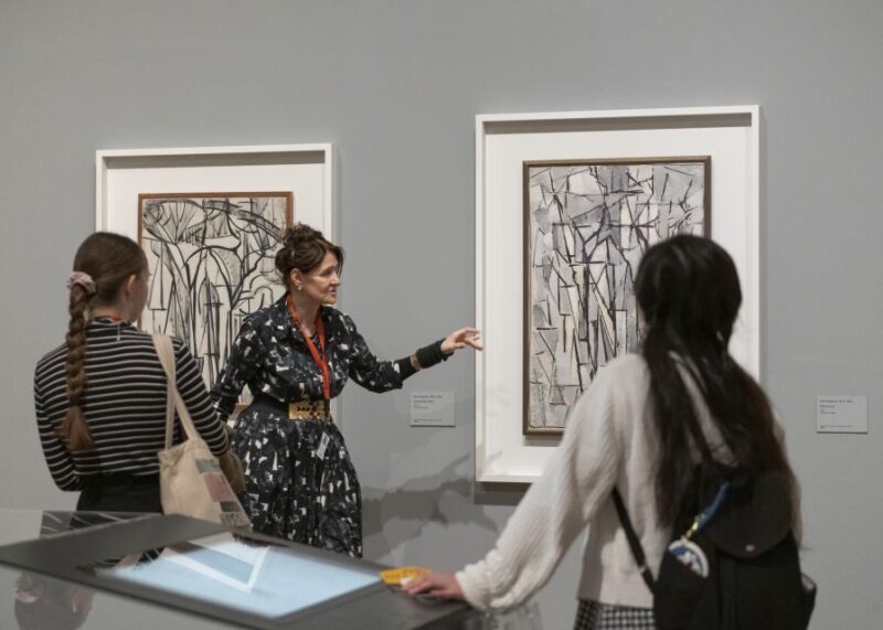 London: Tate Modern Official Guided Tour - The Value of a Guided Tour at Tate Modern