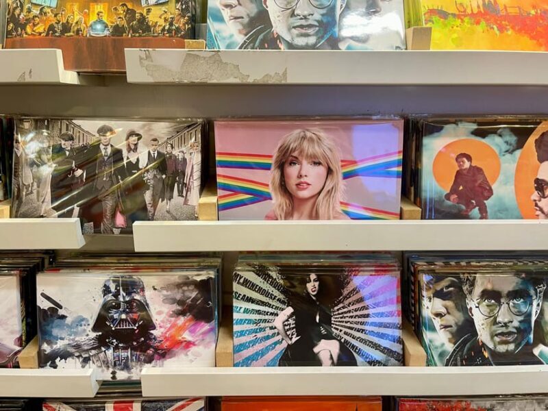 London: Taylor Swift in London Walking Tour - Key Points