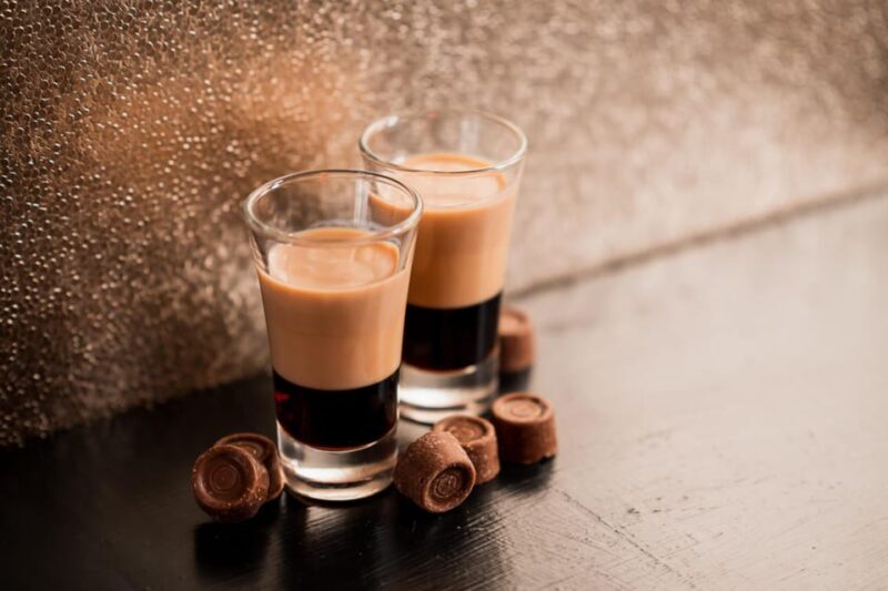 London: The Chocolate Cocktail Club - Who Benefits Most from This Experience?
