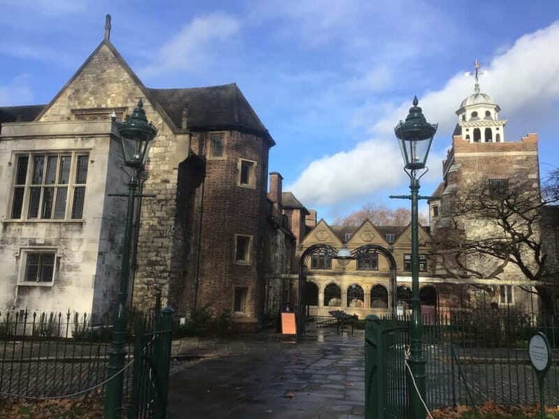 London: The John Wesley Methodist Walking Tour - The Practical Side: What’s Included and What’s Not