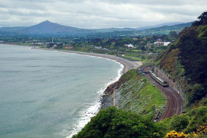 London to Dublin by Ferry and Rail - London to Dublin by Ferry and Rail: A Practical and Enjoyable Gateway to Ireland
