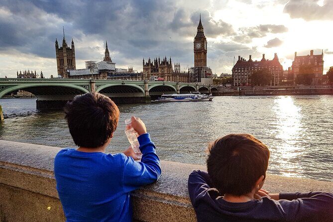 London Tootbus Kids Tour with Bespoke Live Guided Commentary - The Sum Up
