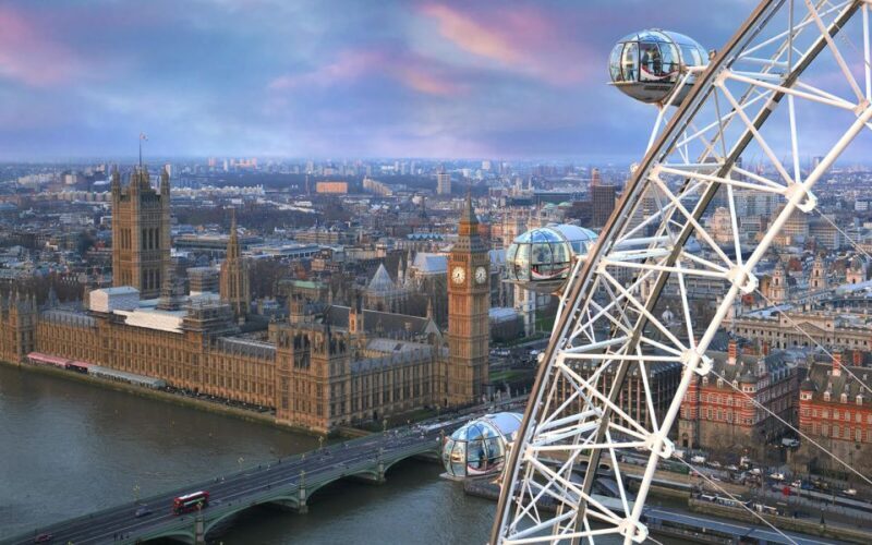 London: Top 30 Sights Walking Tour and London Eye Ride - Practical Information and Tips