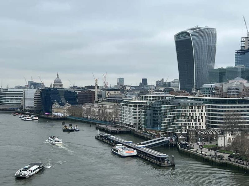 London: Tour of the oldest part of the city. - A Closer Look at the Tour Experience