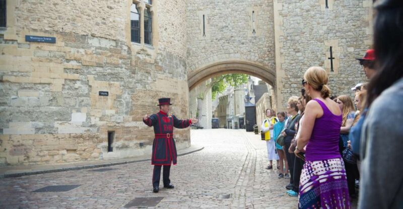 London: Tower of London, Thames Boat & Changing of the Guard - Detailed Tour Breakdown