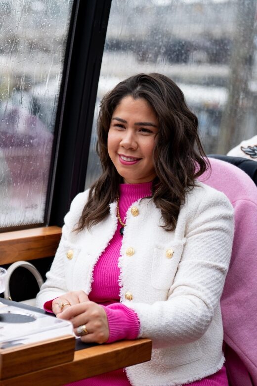 London: Traditional Afternoon Tea Tour in a Luxury Coach - The Itinerary and Landmarks You’ll See