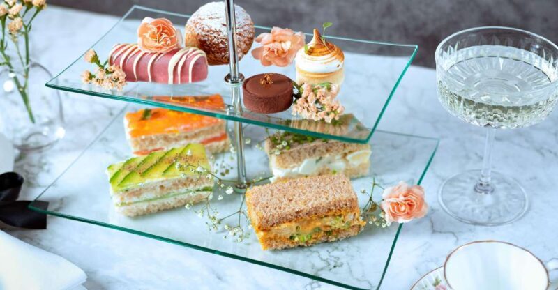 London: Traditional Afternoon Tea Tour in a Luxury Coach - Timing and Practicalities