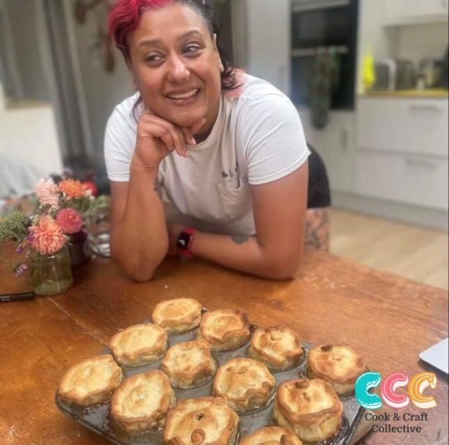 London: Traditional Pork Pie Cookery Class - An In-Depth Look at the Pork Pie Cookery Class