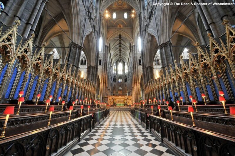 London: Westminster Abbey Guided Tour - The Final Resting Places and Memorials