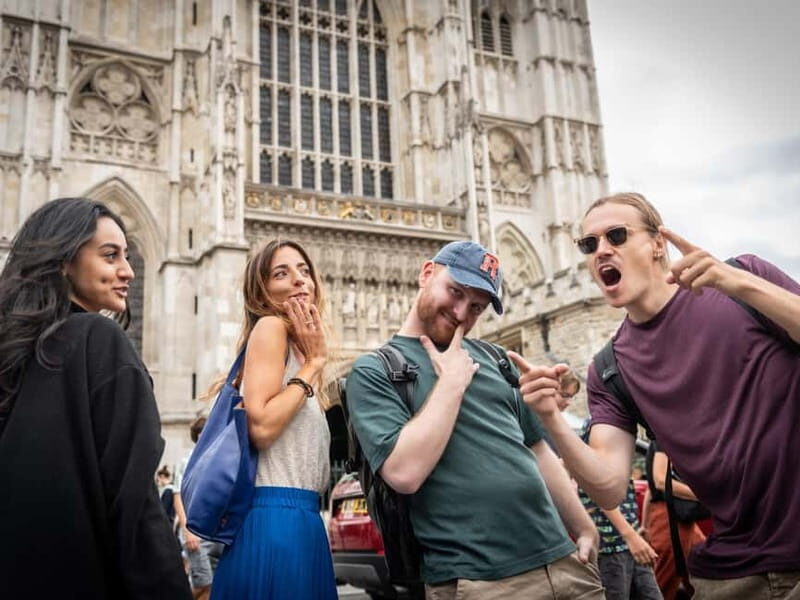 London: Westminster & Churchill War Rooms: Deluxe Tour - Historic Pubs and Optional Water Views