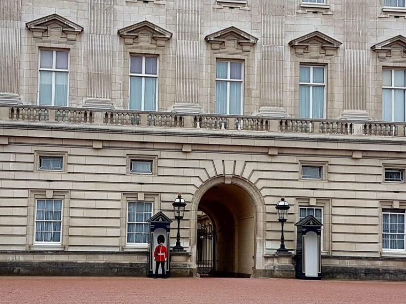 London: Westminster Private Walking Tour & London Eye - Exploring London’s Westminster & Beyond on a Private Tour