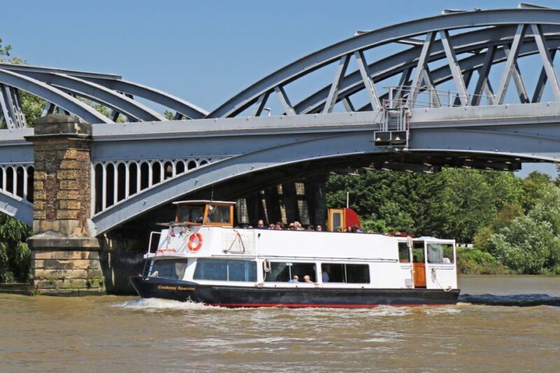 London: Westminster to Kew River Thames Cruise - London: Westminster to Kew River Thames Cruise