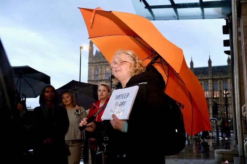 London Westminster Walking Tour: Homelessness Revisited - A Deep Dive into the Westminster Walking Tour: What You Can Expect